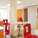 Hotel Kyriad Direct Mont De Marsan - St Avit 2*