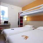 Kyriad Direct Mont De Marsan - St Avit