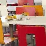 Hotel Kyriad Direct Mont De Marsan - St Avit Saint-Avit (Landes)