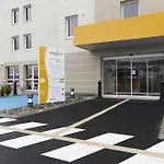 Kyriad Direct Mont De Marsan - St Avit 2*