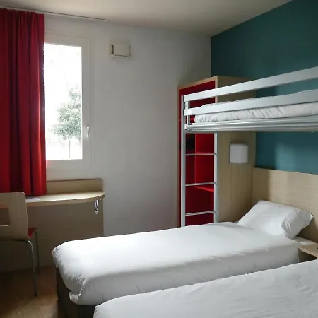 Kyriad Direct Mont De Marsan - St Avit 2*