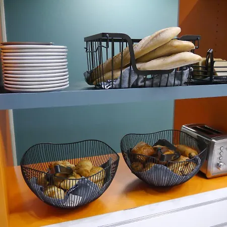 Kyriad Direct Mont De Marsan - St Avit Hotel Saint-Avit (Landes)