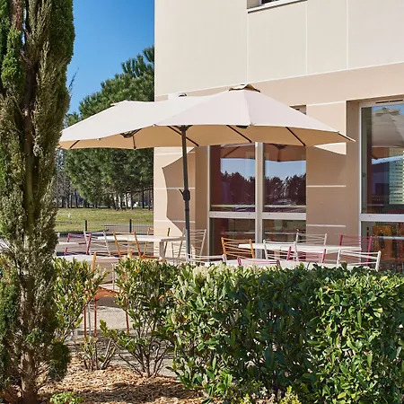 Kyriad Direct Mont De Marsan - St Avit 2* Saint-Avit (Landes)