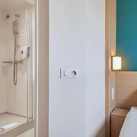 فندق Kyriad Direct Mont De Marsan - St Avit Saint-Avit (Landes)