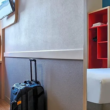 Kyriad Direct Mont De Marsan - St Avit 2* Saint-Avit (Landes)