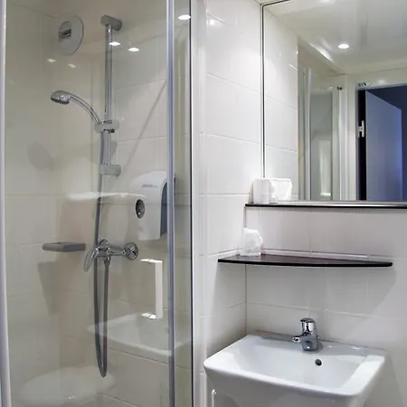 Kyriad Direct Mont De Marsan - St Avit Saint-Avit (Landes)