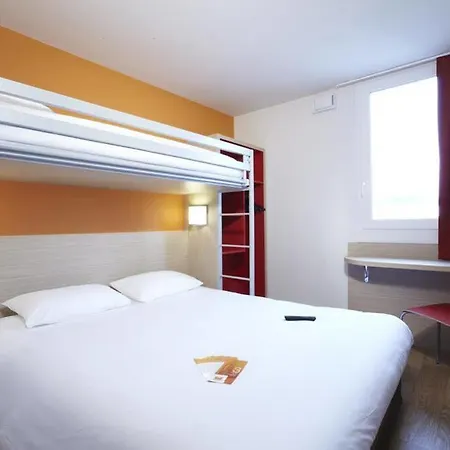 Kyriad Direct Mont De Marsan - St Avit 2*