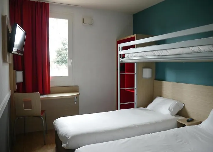 Kyriad Direct Mont De Marsan - St Avit 2*