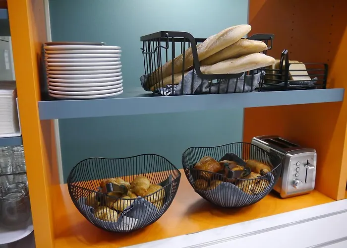 Kyriad Direct Mont De Marsan - St Avit Hotel Saint-Avit (Landes)