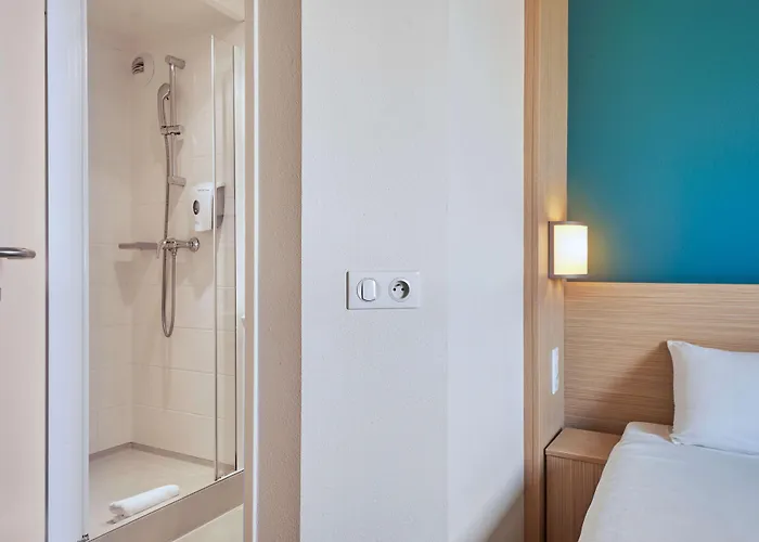 Hotel Kyriad Direct Mont De Marsan - St Avit Saint-Avit (Landes)