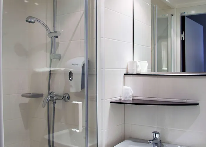 Kyriad Direct Mont De Marsan - St Avit 2*