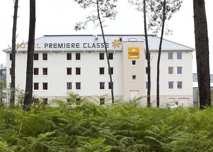 Kyriad Direct Mont De Marsan - St Avit Saint-Avit (Landes)