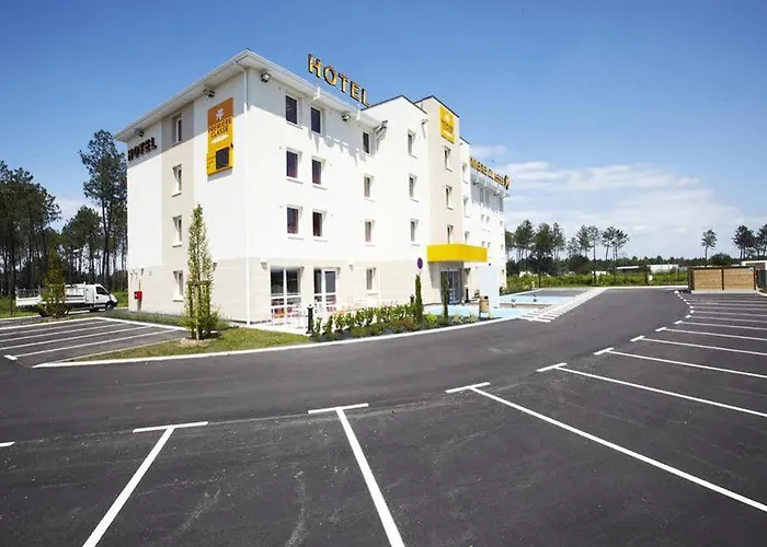 Hotel Kyriad Direct Mont De Marsan - St Avit