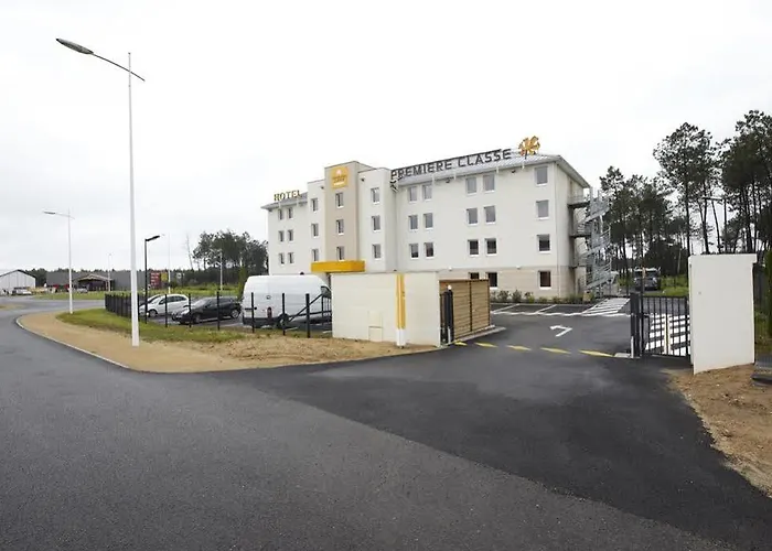 Kyriad Direct Mont De Marsan - St Avit