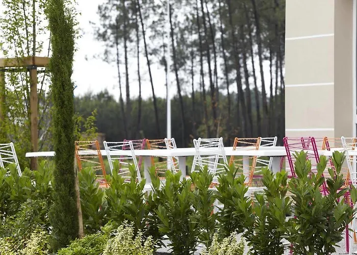 Kyriad Direct Mont De Marsan - St Avit 2*