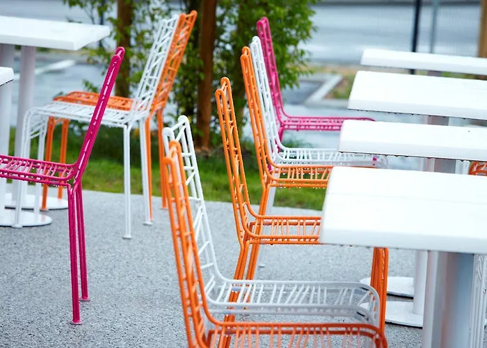 Hotel Kyriad Direct Mont De Marsan - St Avit